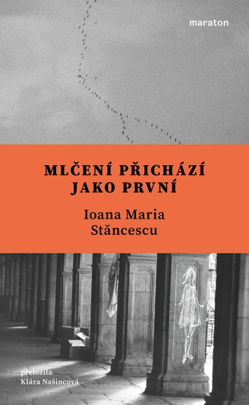 Mlčení přichází jako první